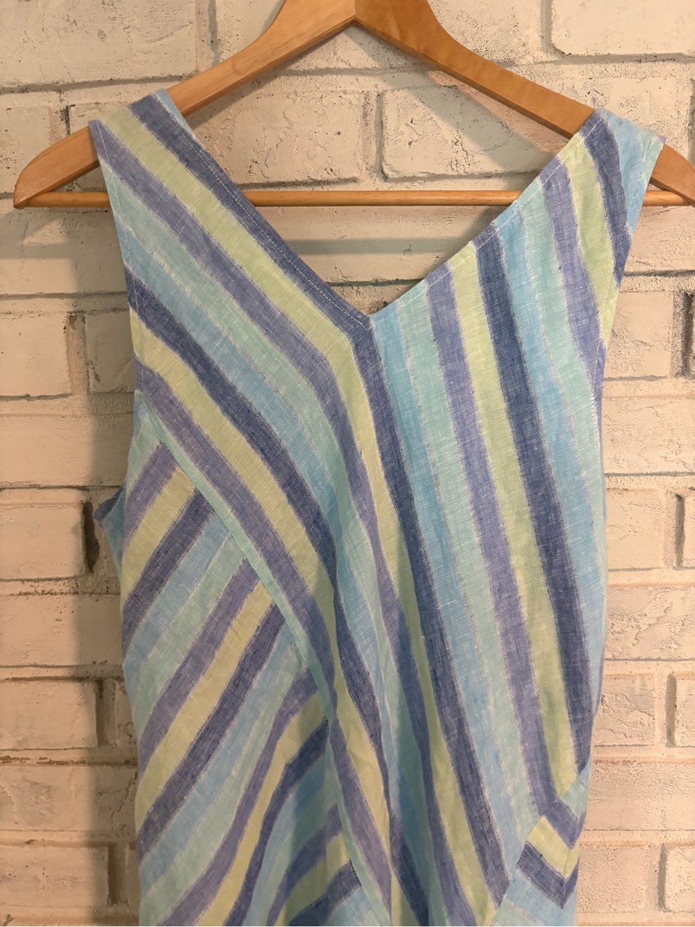 J. Jill linen Striped Sleeveless V-Neck Maxi in Light Blue, Aqua and Pale Lime - Picture 3 of 9